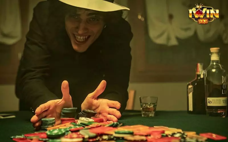 Một quyết định All-in không chỉ dựa trên bài mà còn cần sự bình tĩnh và tính toán logic